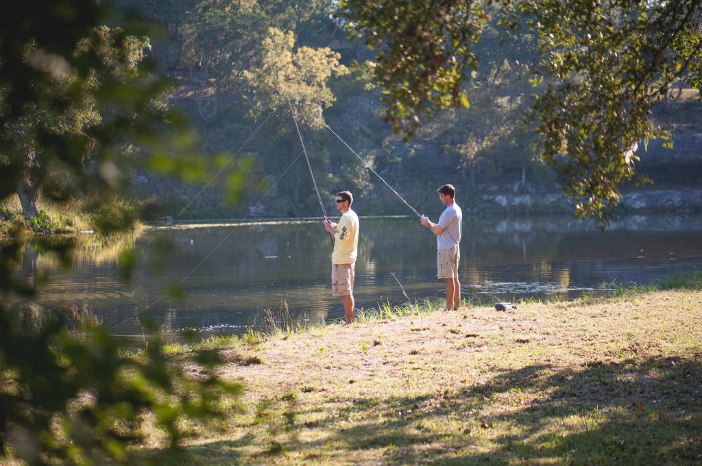 The Lodge At Cypress Falls Wimberley Eksteriør bilde